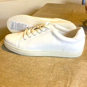 2022 Banana Republic Spring White Mens Shoes